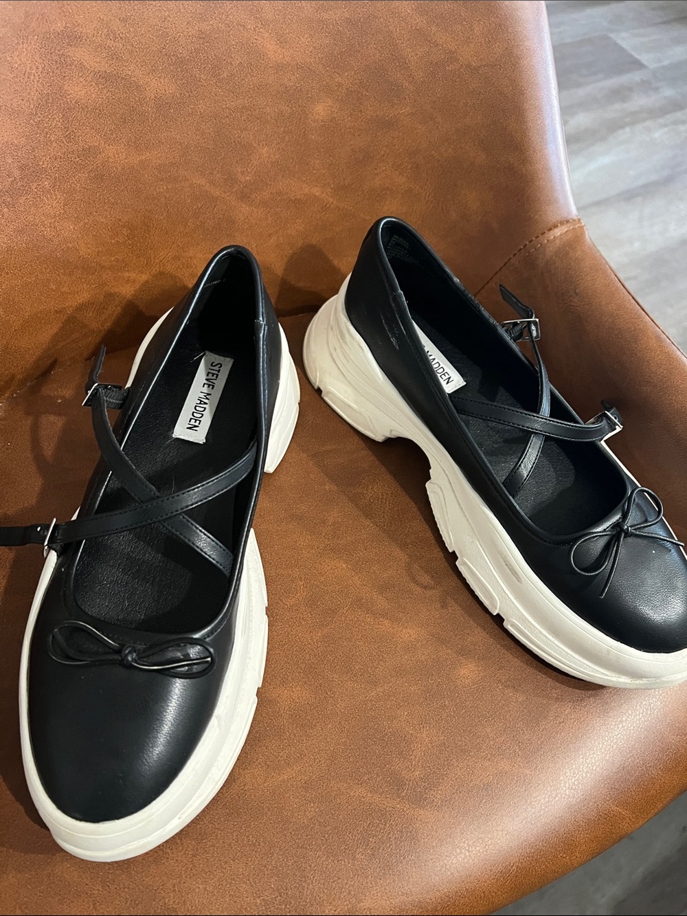 Steve Madden Black & White Mary Jane Platform Flats
